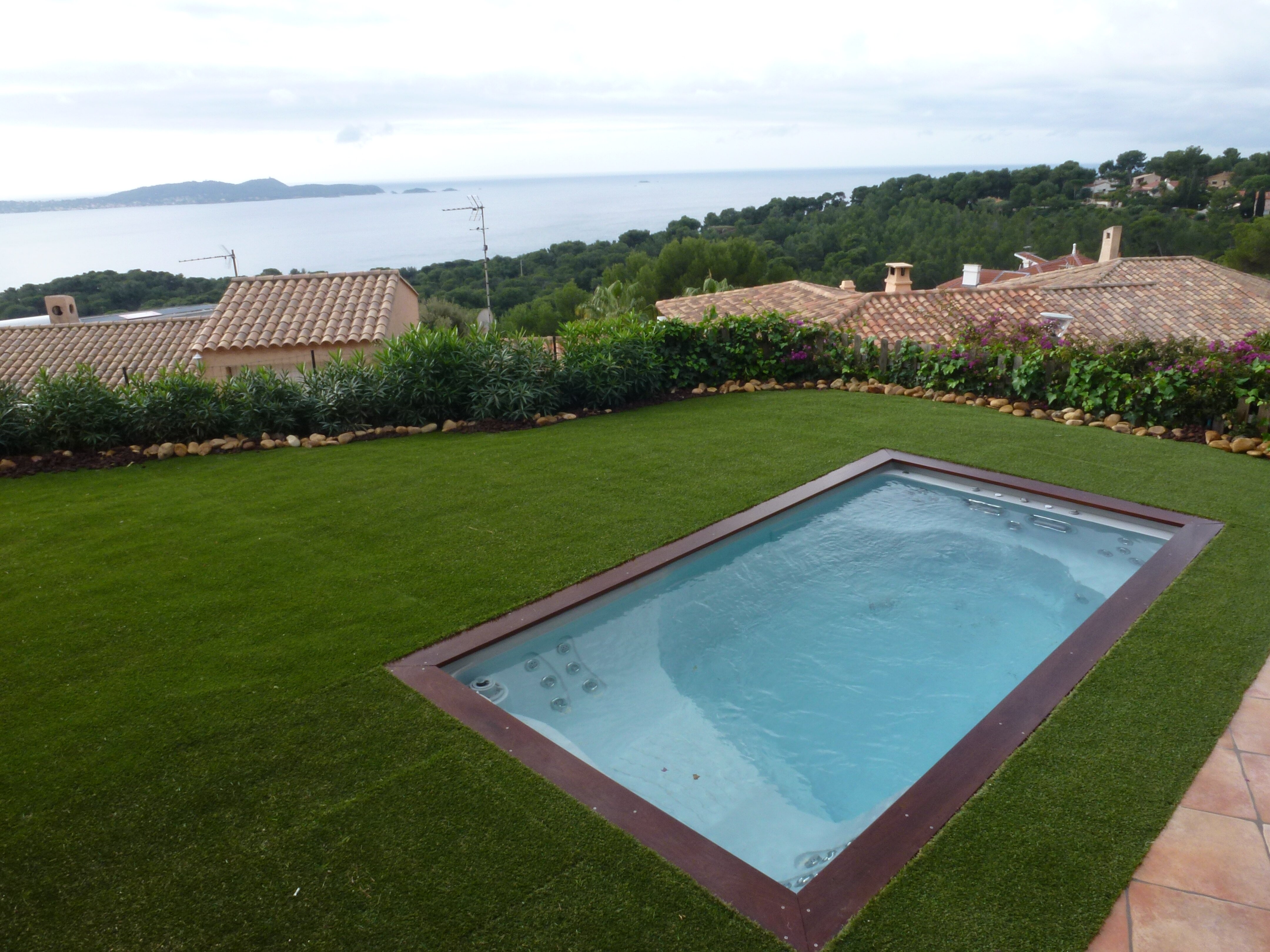 PRETTY V3 - CASTAGNA 3.JPG